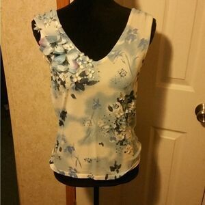 Embellished tank top sweater M